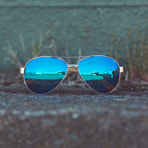 
                  
                    Load image into Gallery viewer, ILL35T PILOT-SPEC SUNGLASSES
                  
                