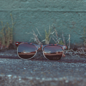 
                  
                    Load image into Gallery viewer, ILL35T HIGH-SPEED SUNGLASSES
                  
                