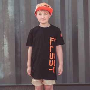 
                  
                    Load image into Gallery viewer, FASTLANE STAR TEE
                  
                