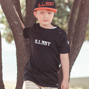 
                  
                    Load image into Gallery viewer, ILL35T CHAMPION STAR TEE
                  
                