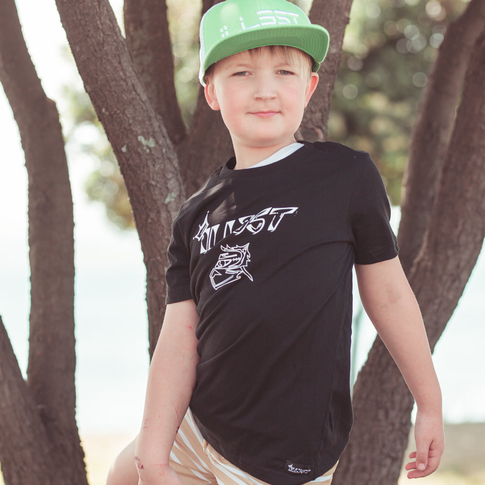 
                  
                    Load image into Gallery viewer, ILL35T CLASSIC TEE
                  
                