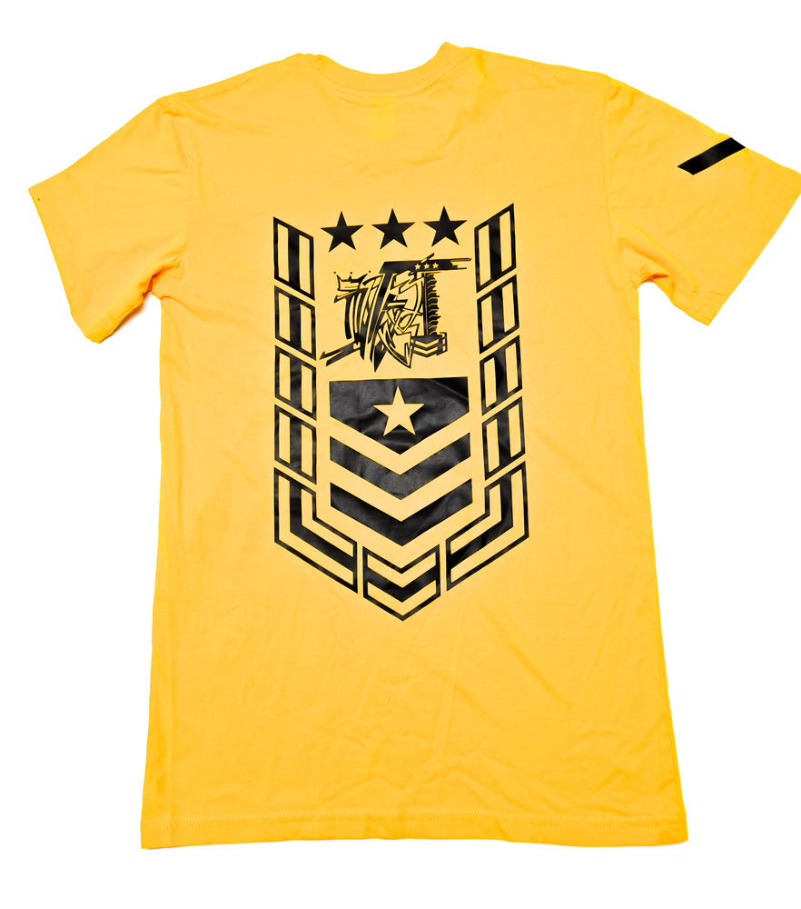 
                  
                    Load image into Gallery viewer, ILL35T BIG CHEVRON CROWN TEE
                  
                