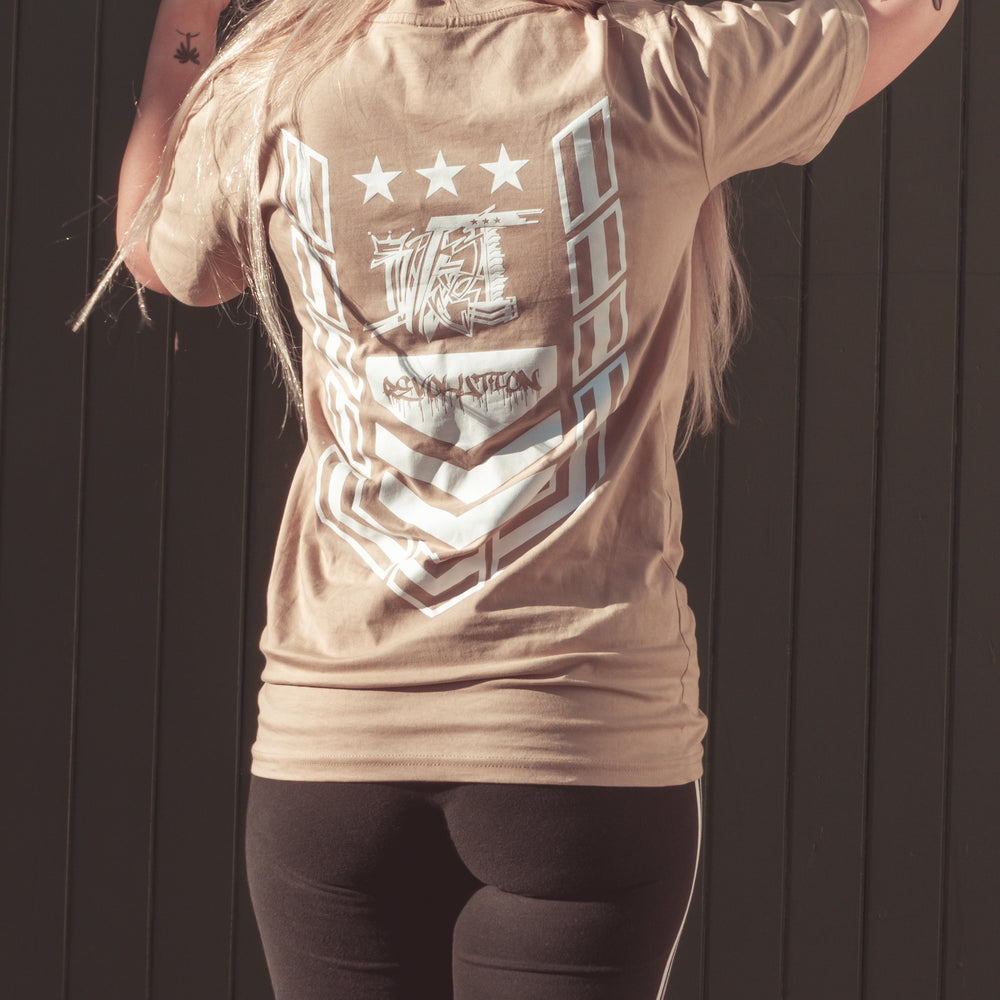 
                  
                    Load image into Gallery viewer, ILL35T BIG CHEVRON CROWN TEE
                  
                