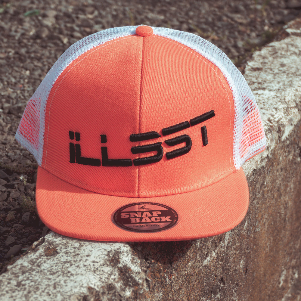 
                  
                    Load image into Gallery viewer, ILL35T SPEED SNAPBACK
                  
                