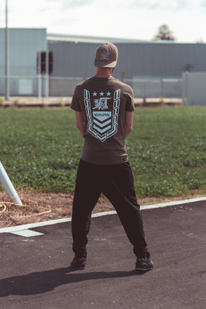
                  
                    Load image into Gallery viewer, ILL35T BIG CHEVRON CROWN TEE
                  
                