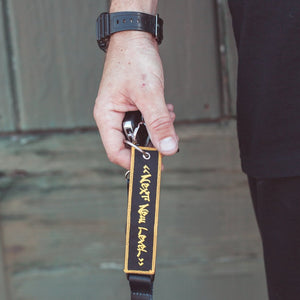 
                  
                    Load image into Gallery viewer, ILL35T KEYCHAIN
                  
                