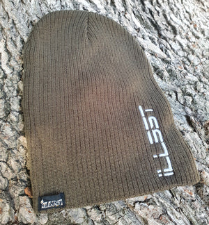 
                  
                    Load image into Gallery viewer, ILL35T SLOUCH BEANIE
                  
                